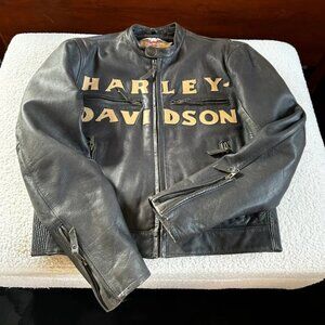 Sexy Harley Davidson Women’s Leather Jacket